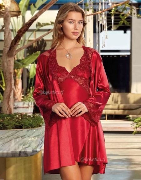 Атласная сорочка с халатом