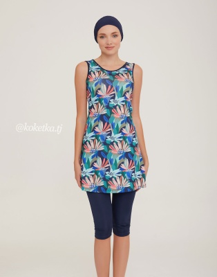 Модный купальник с короткими лосинами