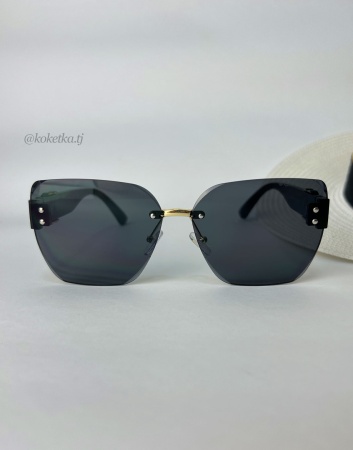 Очки солнцезащитные