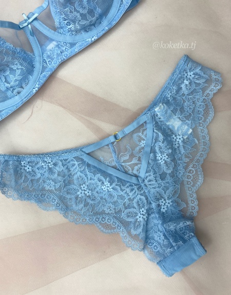 Бюстгальтер с трусиками бразилиана