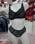 Бюстгальтер с трусиками