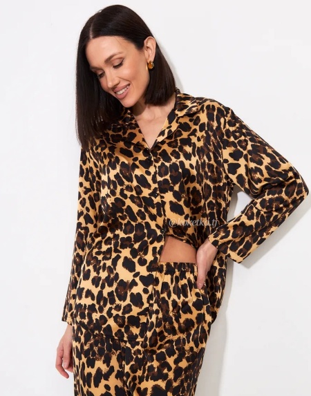 Стильный комплект с рубашкой и штанами