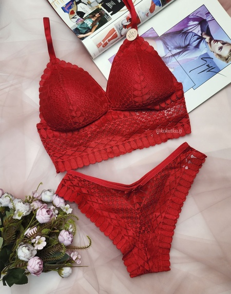 Бюстгальтер с трусиками