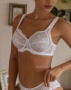 Бюстгальтер с трусиками