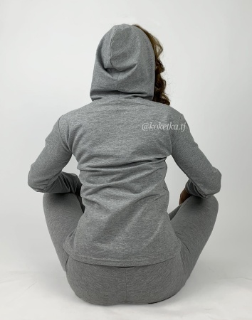 Спортивный топ и лонгслив с капюшоном Calvin Klein