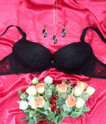 Бюстгальтер