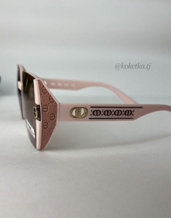 Очки солнцезащитные