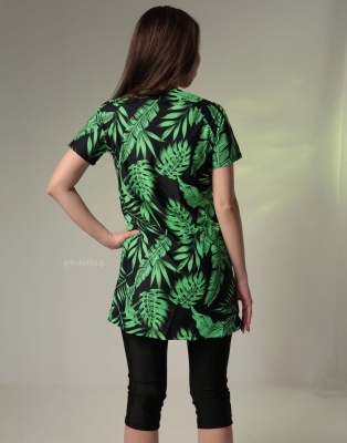 Модный купальник с короткими лосинами