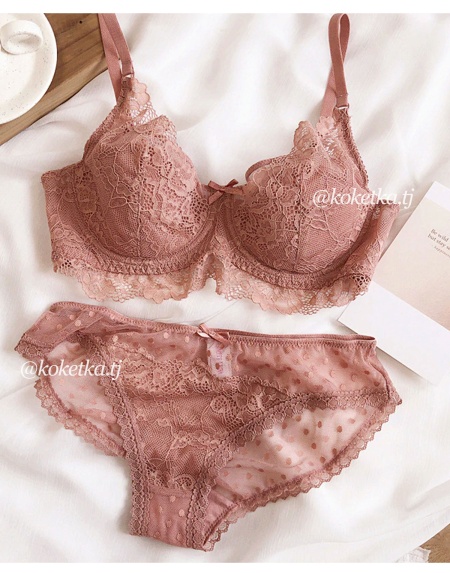 Бюстгальтер с трусиками