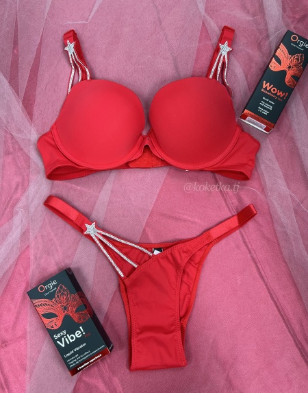 Бюстгальтер с трусиками под Victoria’s Secret