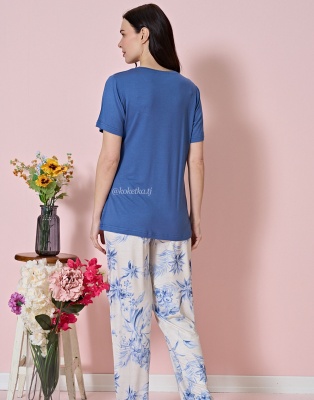 Домашний комплект с футболкой и штанами