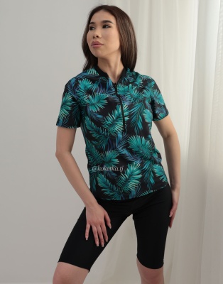 Модный купальник с шортиками