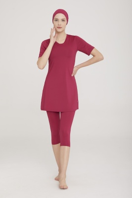 Платье и укороченные лосины