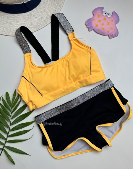 Спортивный раздельный купальник