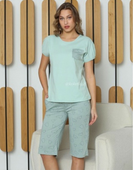 Домашний комплект с футболкой и шорты