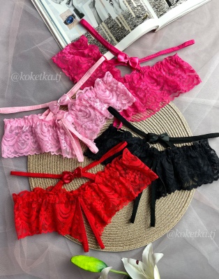 Эротические трусики-стринг с доступом