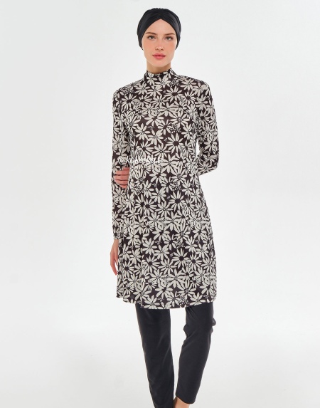 Модный купальник с лосинами   