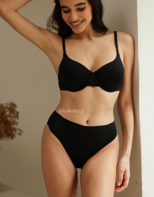 Бюстгальтер с трусиками