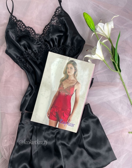 Атласный топ и шорты от Espuar