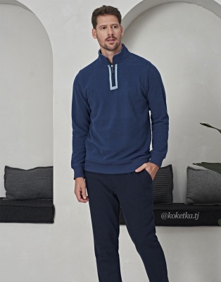 Теплый модный домашний костюм