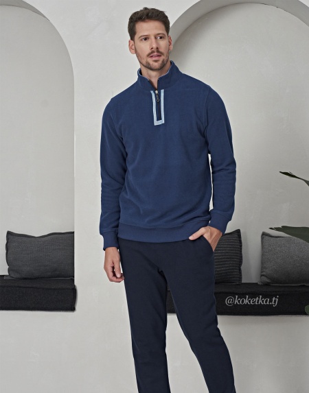 Теплый модный домашний костюм