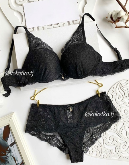 Бюстгальтер с трусиками (пуш-ап)