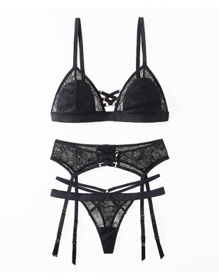 Бюстгальтер с трусиками