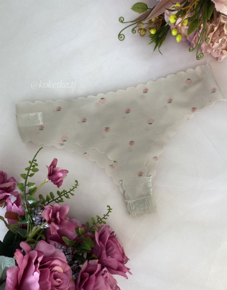 Бесшовные трусики стринг