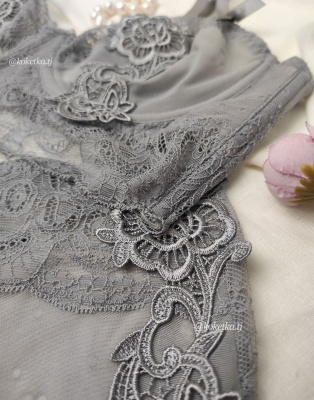 Бюстгальтер с трусиками