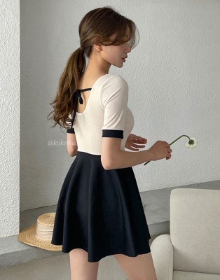 Купальник-платье с шортом 