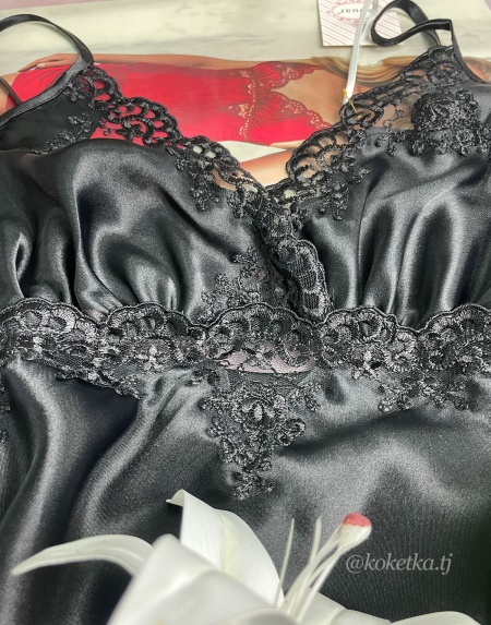 Атласный топ и шорты от Espuar