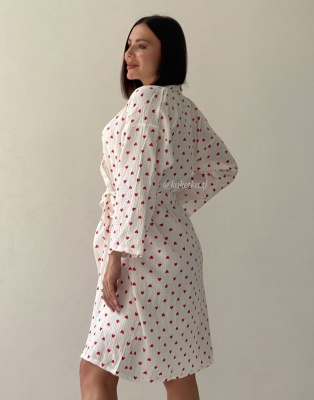 Удобный халат из муслина