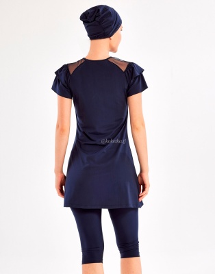 Модный купальник с лосинами