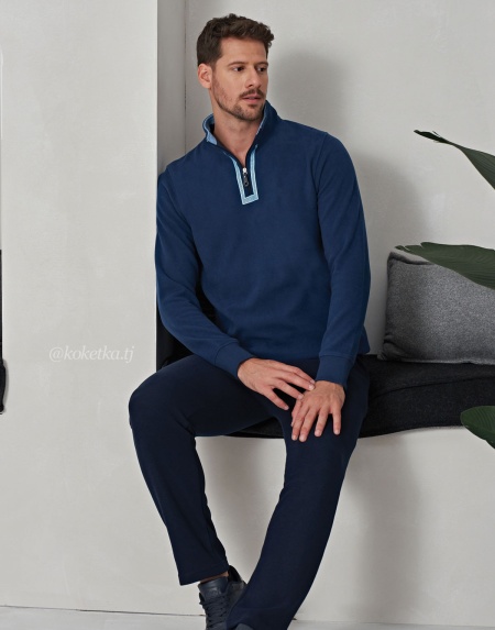 Теплый модный домашний костюм