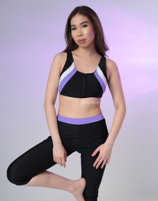 Модный купальник с шортиками