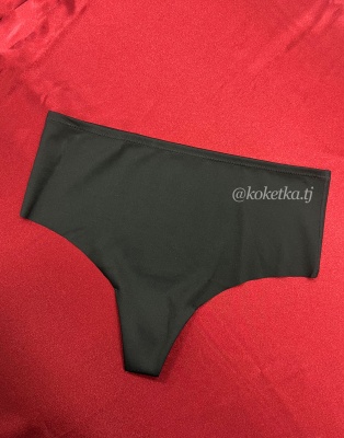 Бесшовные трусики стринг