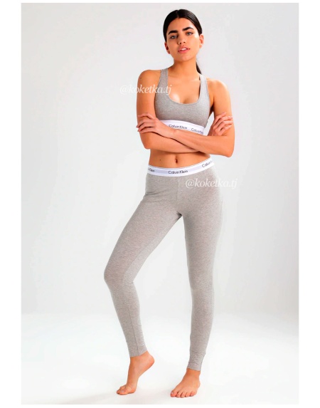 Спортивные лосины и топ Calvin Klein