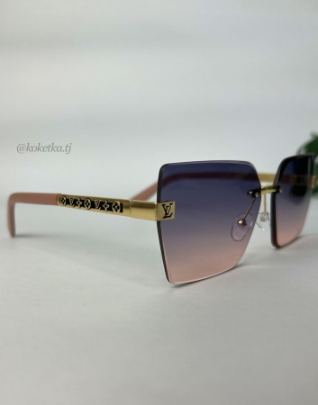 Очки солнцезащитные