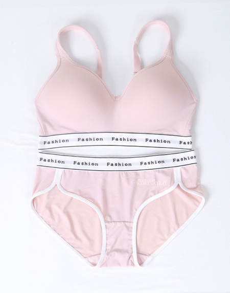 Бюстгальтер с трусиками