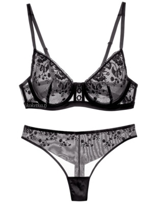 Бюстгальтер с трусиками