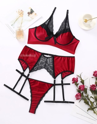 Бархатный комплект с поясом